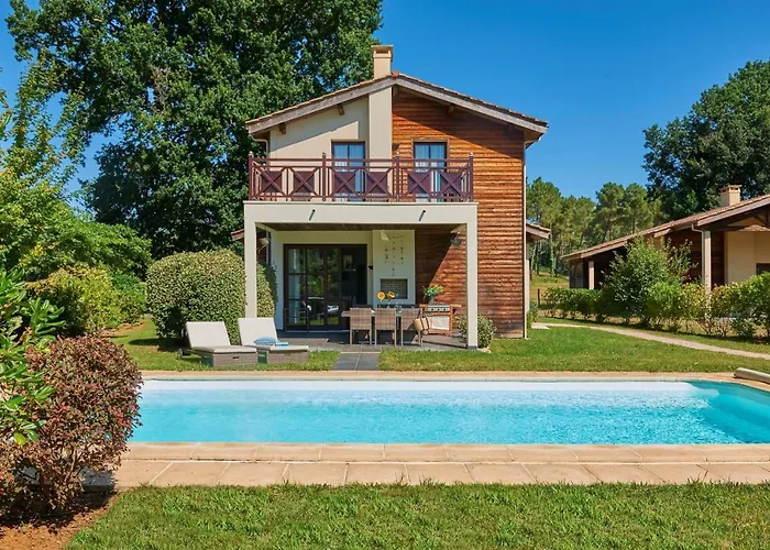 Residence Chateau De Salles